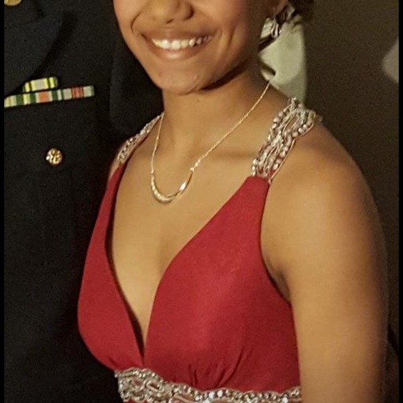 Prom dress - Picture 6 of 7